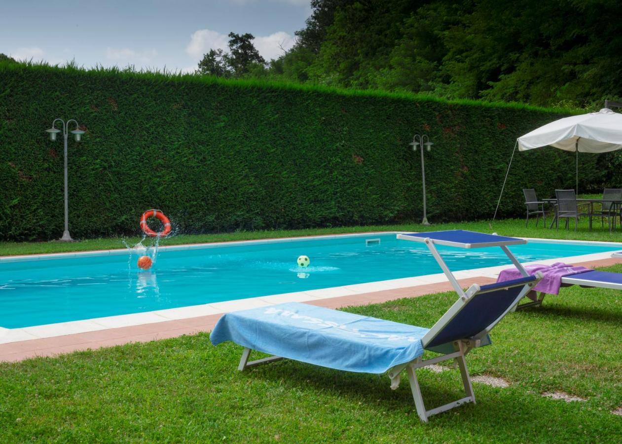 Agriturismo Tenuta Adamo Lucca Eksteriør bilde